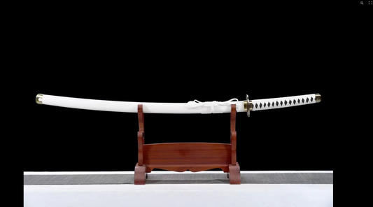 ZORO’S LEGENDARY KATANA COLLECTION